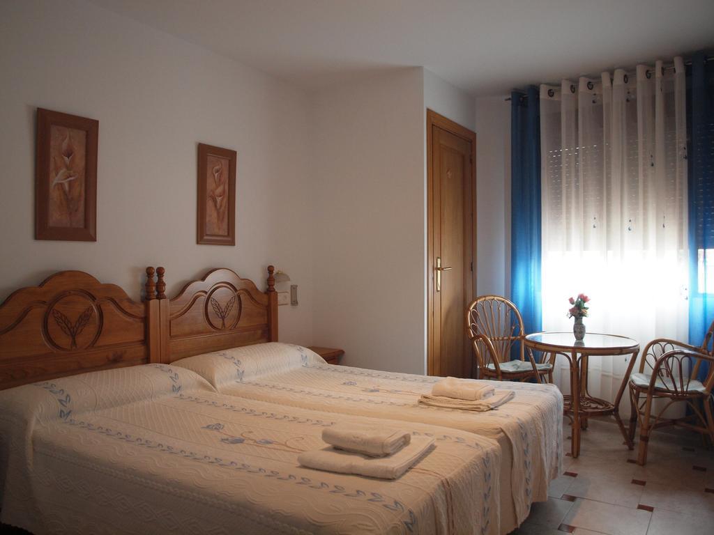 Hostal Yuste Garganta la Olla Exteriör bild